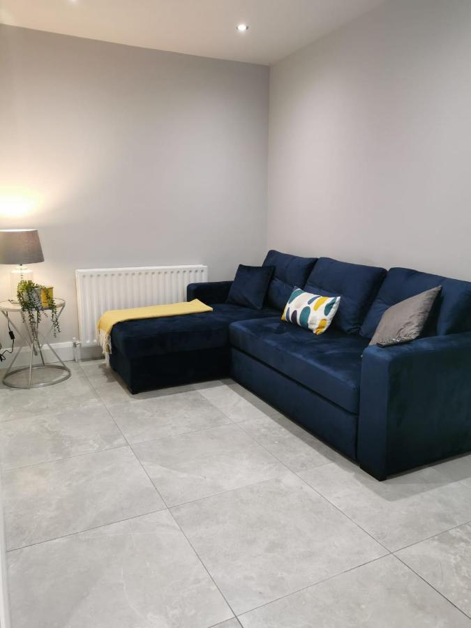 Modern 3-Bed Apartment In Magherafelt Sleeps 8 Zewnętrze zdjęcie